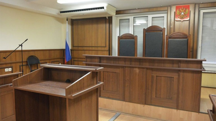 Верховный суд и Совет судей постановили всем судам временно приостановить работу