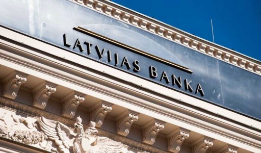 Банки Латвии блокируют счета российским клиентам